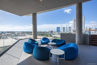 1001 Queen St in Honolulu, HI - Foto de edificio - Building Photo