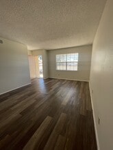 10830 Cardigan Dr in El Paso, TX - Building Photo - Building Photo