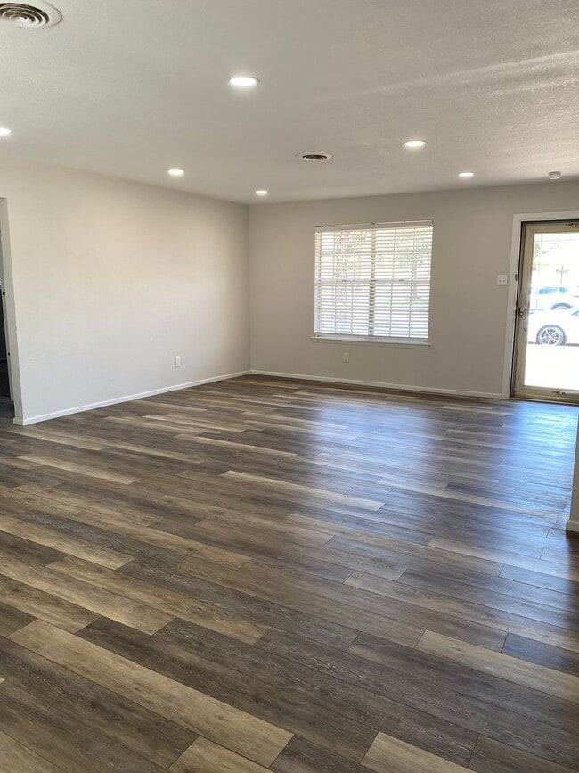 3600 Springbrook Dr in Odessa, TX - Building Photo - Building Photo