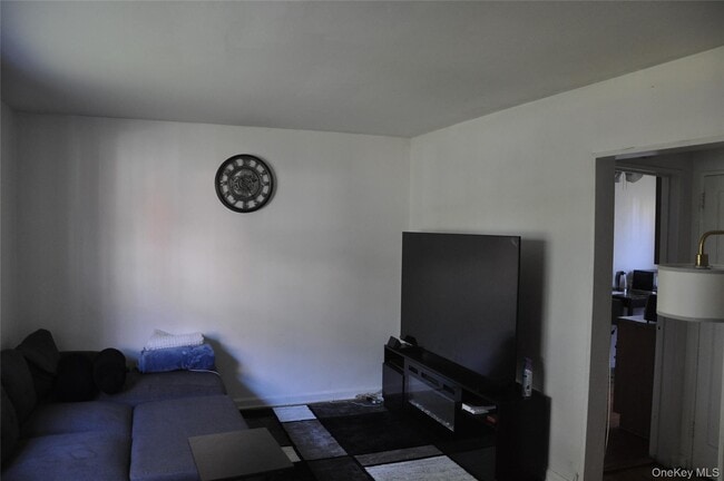 133-22 Laurelton Pkwy in Queens, NY - Building Photo - Building Photo