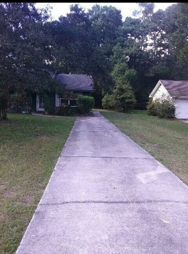11 Sunny Pl in Beaufort, SC - Building Photo - Building Photo