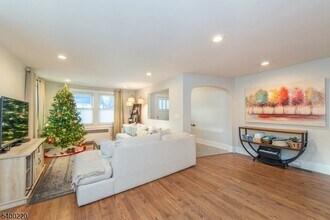 38B Park Ave in Caldwell, NJ - Building Photo - Building Photo