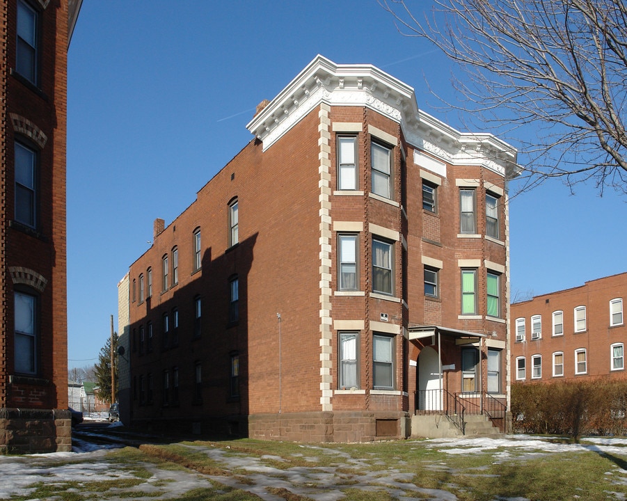 359 Franklin Ave in Hartford, CT - Building Photo