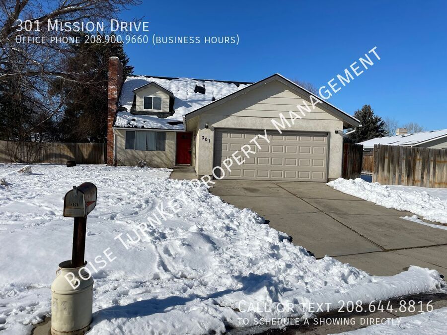 301 E Mission Dr in Eagle, ID - Building Photo