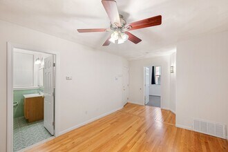 66 N Margin St, Unit 1 in Boston, MA - Building Photo - Building Photo