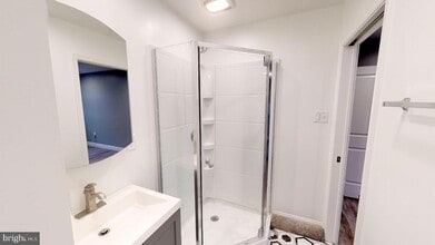 27 S Church St in West Chester, PA - Building Photo - Building Photo