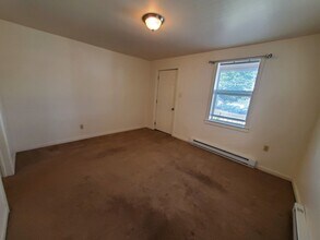 249-251 Ringgold St in Waynesboro, PA - Building Photo - Building Photo