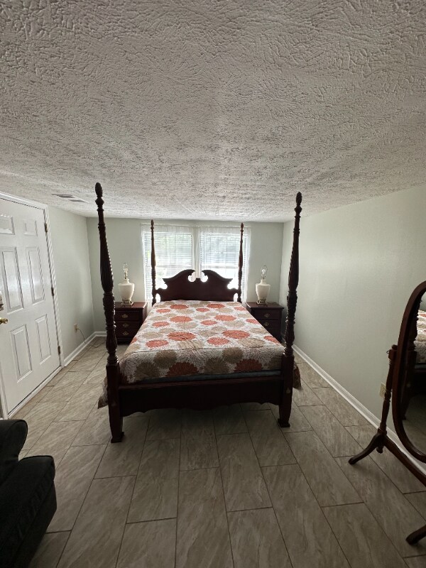 property at 4458 Tarragon Ln