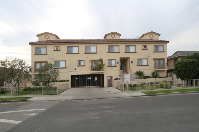 3621 Westwood Townhomes in Los Angeles, CA - Building Photo - Building Photo