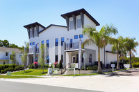 Uptown Kenwood in St. Petersburg, FL - Building Photo - Building Photo