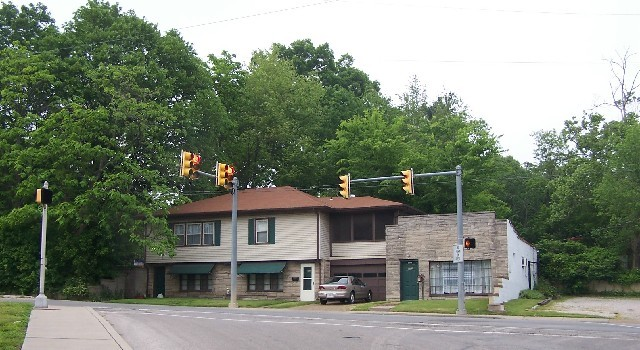 700 E Main St in Boonville, IN - Building Photo - Building Photo