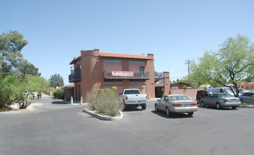 521-529 N Forgeus Ave in Tucson, AZ - Building Photo - Building Photo