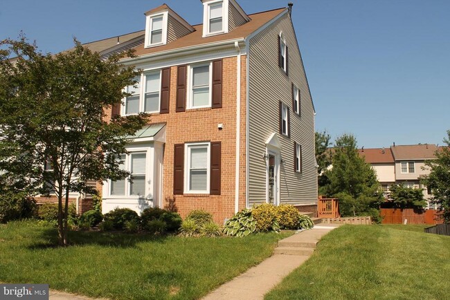 property at 21176 Winding Brook Square
