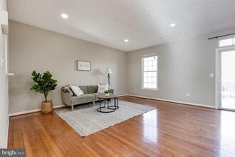 1734 Sea Pine Cir in Severn, MD - Building Photo - Building Photo