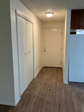 3303 Alberta Ave NE in Salem, OR - Building Photo - Building Photo