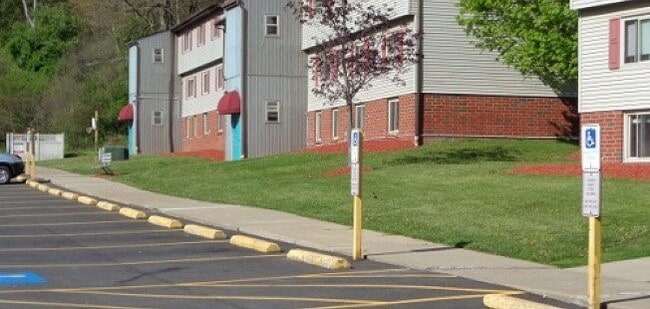 152 Old Plank Rd in Butler, PA - Building Photo - Building Photo