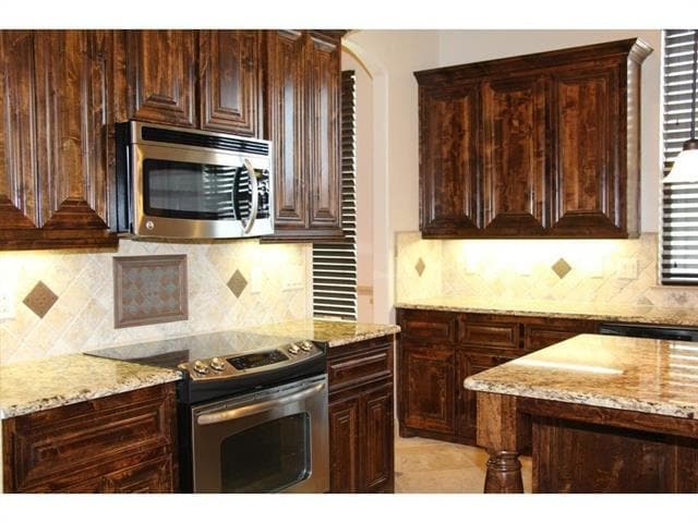 2012 Sagebrush Dr in Forney, TX - Building Photo - Building Photo