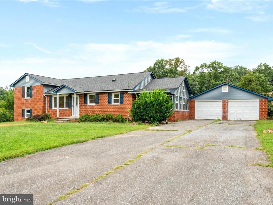 14150 Harrisville Rd in Mount Airy, MD - Building Photo