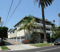 519 California Ave. 205 in Santa Monica, CA - Building Photo - Building Photo