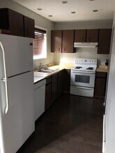 5202 43rd St NE in Chetwynd, BC - Building Photo - Building Photo