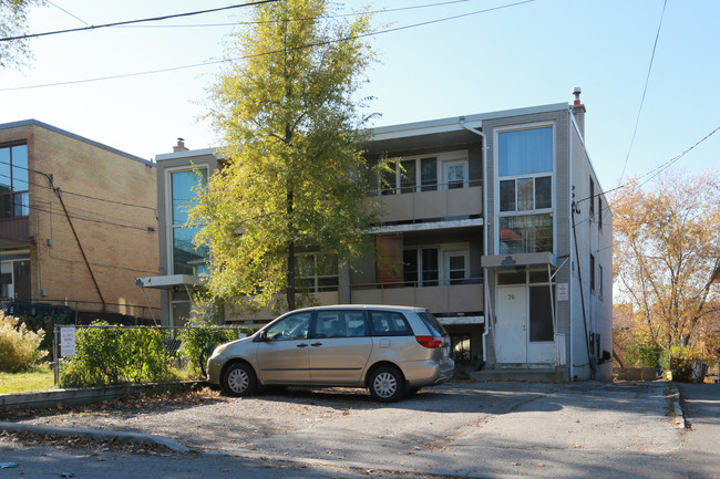 74-76 Garthdale Ct in Toronto, ON - Building Photo - Primary Photo