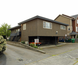 2039 NW 59th St in Seattle, WA - Building Photo - Building Photo