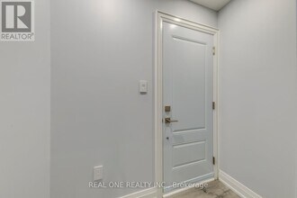 6150 Duford Dr in Mississauga, ON - Building Photo - Building Photo