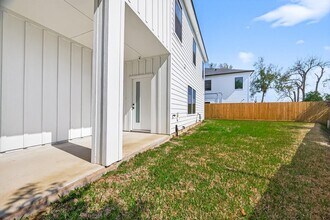 5304 Lynnfield St in Houston, TX - Building Photo - Building Photo
