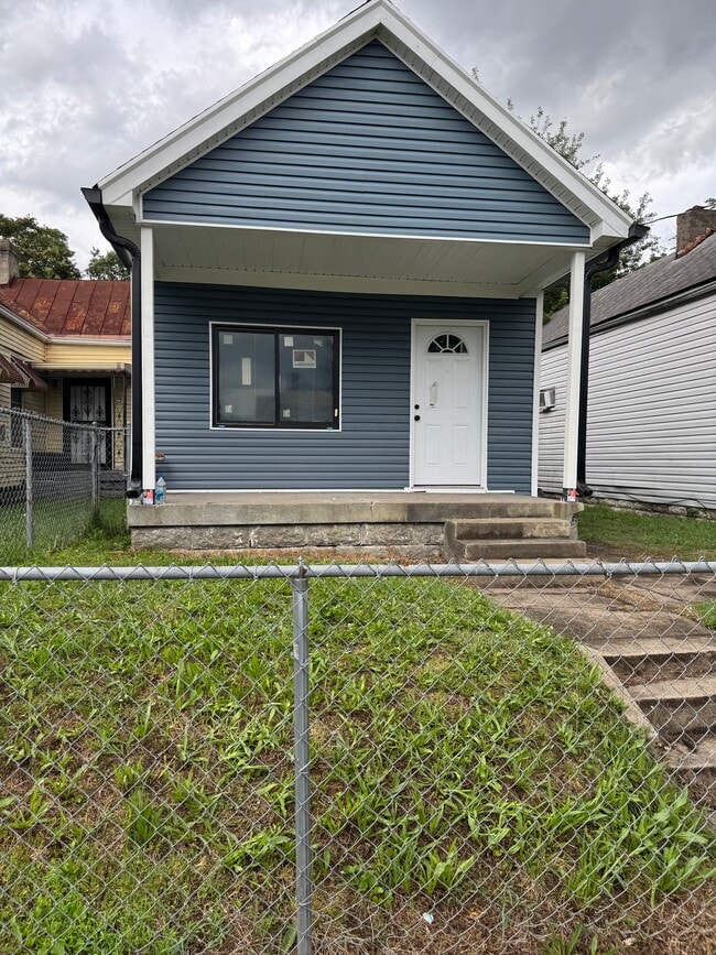 property at 2325 Woodland Ave