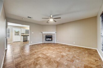 900 N Brents Ave in Sherman, TX - Building Photo - Building Photo