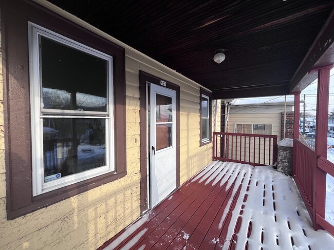 827 Norwich Ave in Pittsburgh, PA - Building Photo - Building Photo