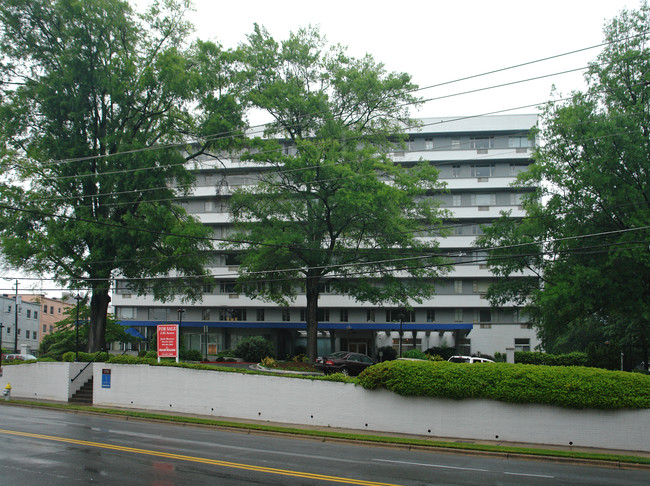 Sobu Flats in Atlanta, GA - Foto de edificio - Building Photo