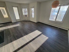 9138-9183 83 Ave NW in Edmonton, AB - Building Photo - Building Photo