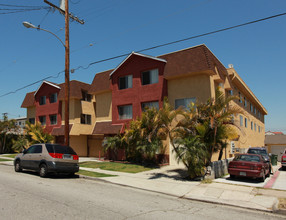 Prairie Pine Apartments in Hawthorne, CA - Building Photo - Building Photo