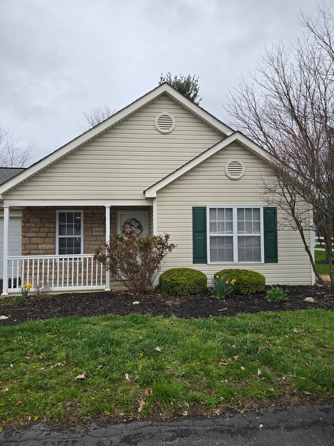4443 Schuster Way in Obetz, OH - Building Photo - Building Photo