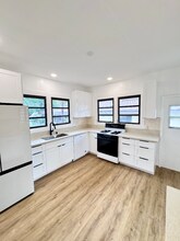 2666 Pamoa Rd in Honolulu, HI - Building Photo - Building Photo