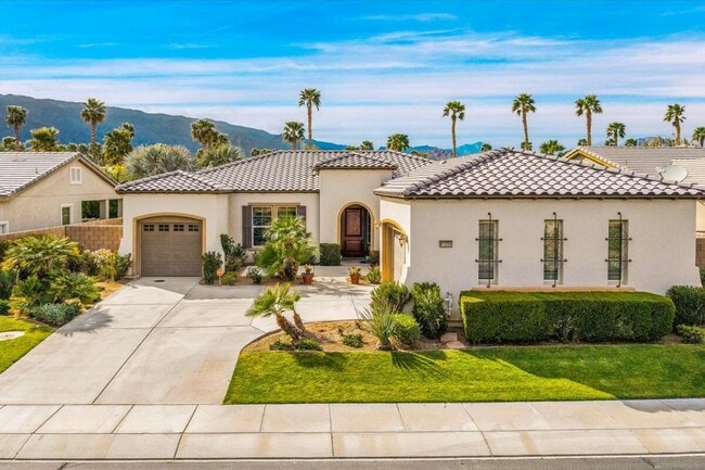 property at 61255 Portulaca Dr