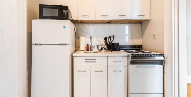 21 Beacon St, Unit 1-10 P in Boston, MA - Foto de edificio - Building Photo