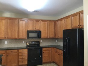 8927 Cinder Ln in Huntersville, NC - Foto de edificio - Building Photo