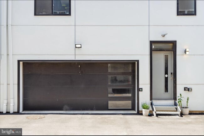 1721 N Philip St, Unit C in Philadelphia, PA - Building Photo - Building Photo