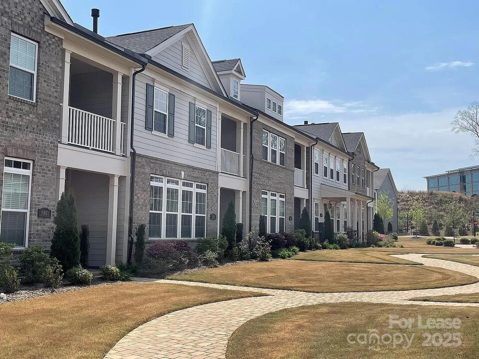 15009 Clear Sky Ln in Charlotte, NC - Building Photo