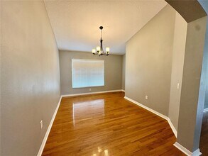 3325 Manor Cove Cir in Riverview, FL - Building Photo - Building Photo