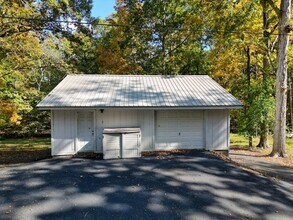 376 County Rd 1125 B in Benton, KY - Building Photo - Building Photo
