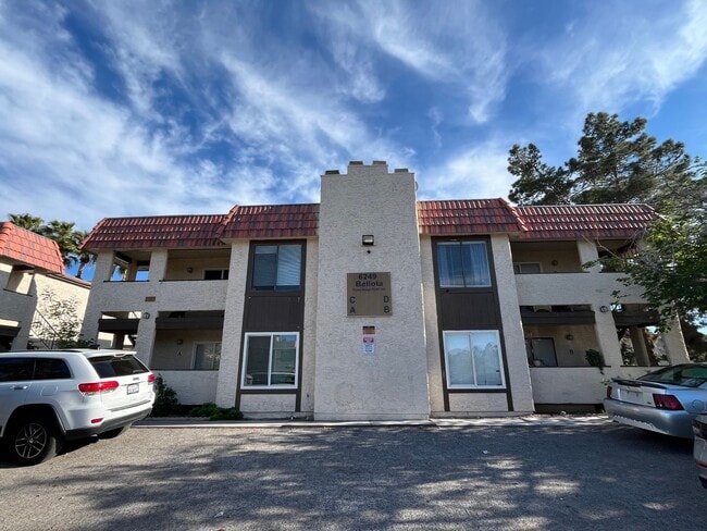 6249 Bellota Dr
