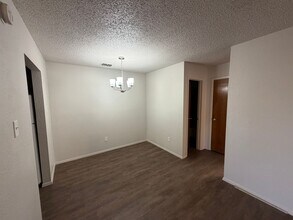 7804 Avenue U in Lubbock, TX - Building Photo - Building Photo