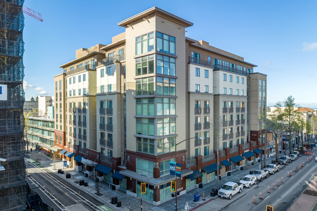 Stonefire in Berkeley, CA - Foto de edificio - Building Photo