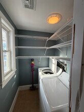 45 Houghton St, Unit 2 in Boston, MA - Foto de edificio - Building Photo