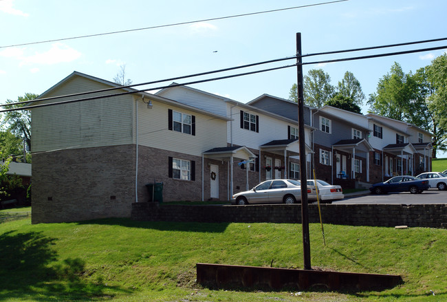 Greenbrier Hills Townhomes in Scott Depot, WV - Building Photo - Building Photo