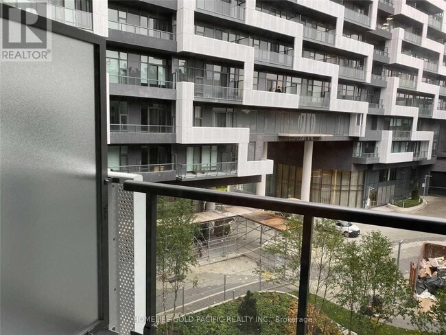 25-525 Adra Grado Way in Toronto, ON - Building Photo - Building Photo