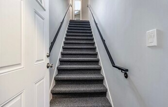 4816 N Kilpatrick Ave, Unit 1 in Chicago, IL - Building Photo - Building Photo